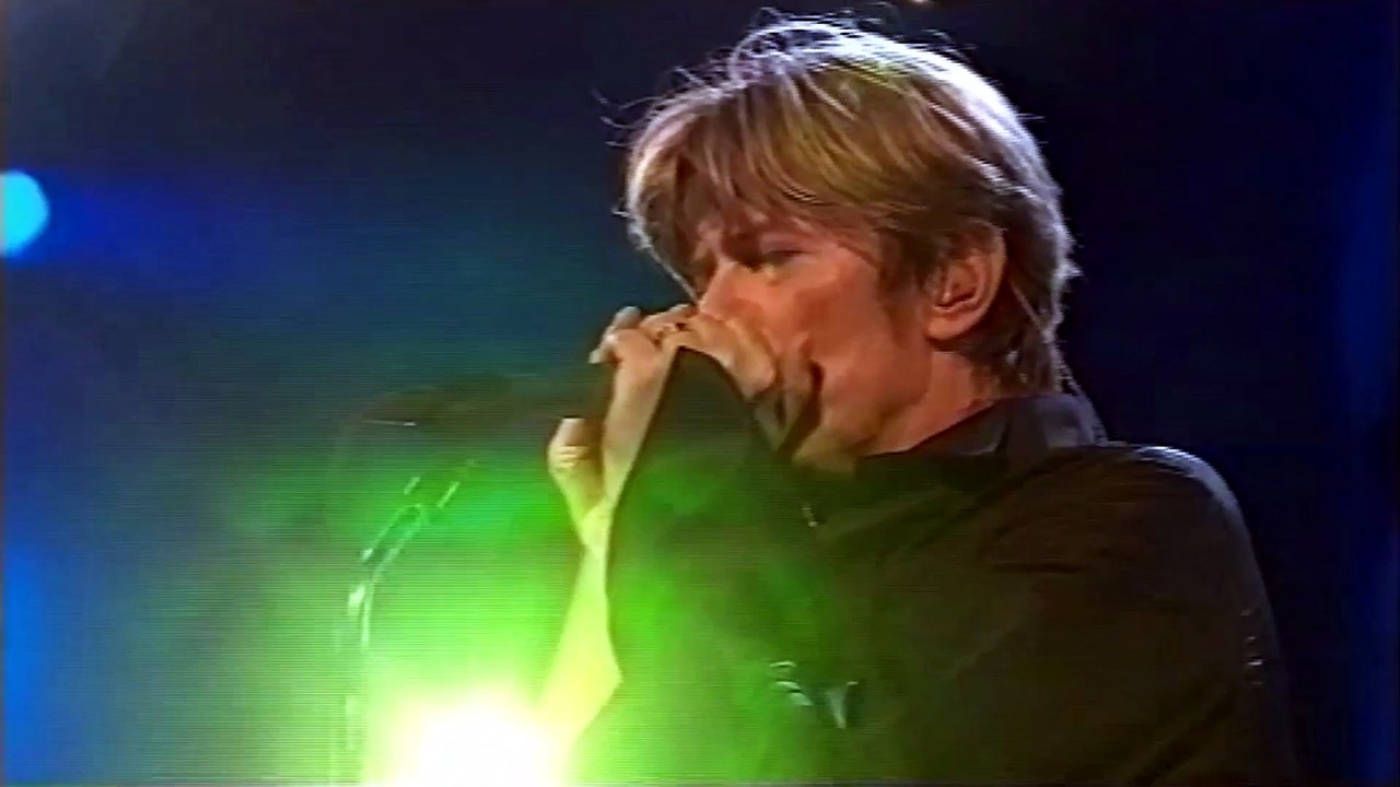 A New Career in a New Town - David Bowie (live)
