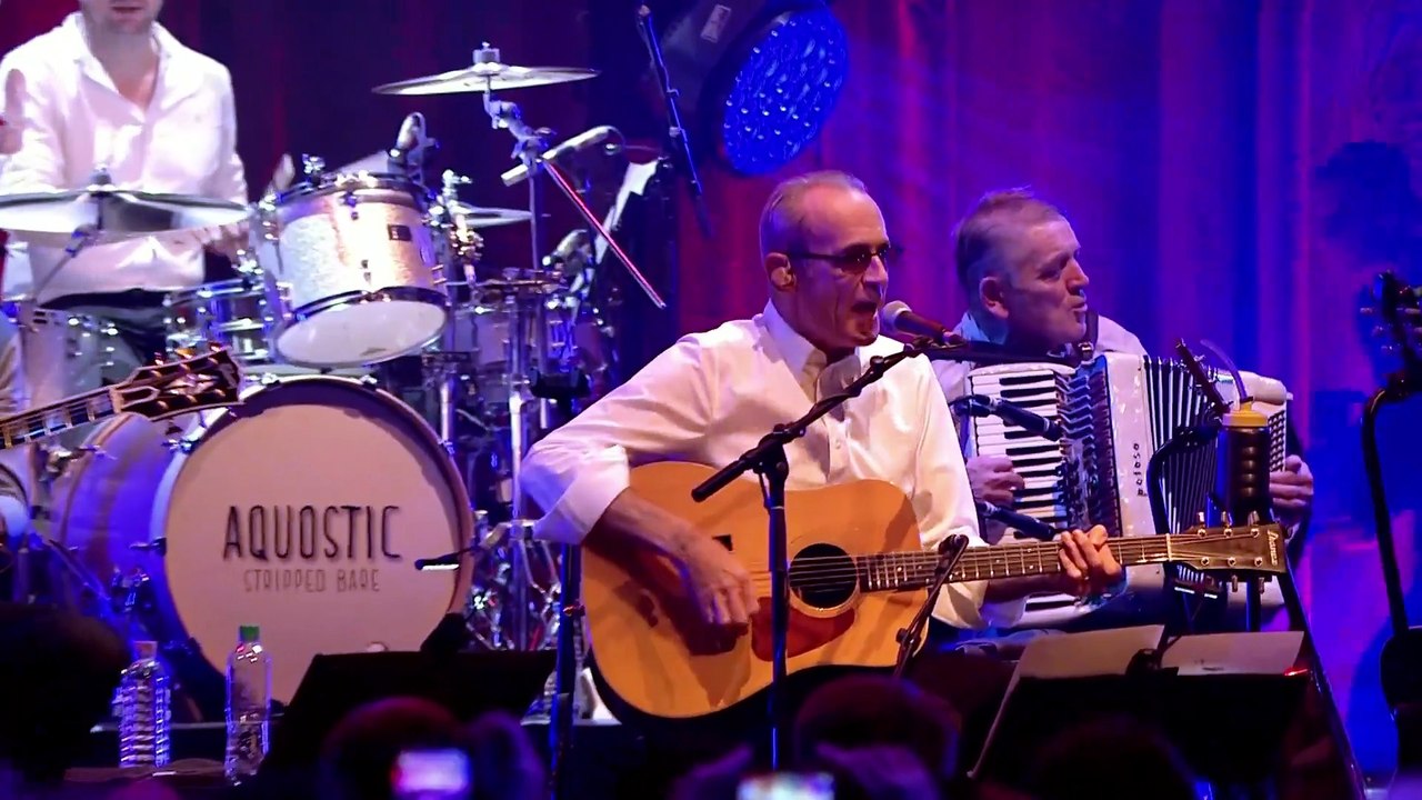 Rockin' All Over The World (John Fogerty cover) - Status Quo (acoustic)