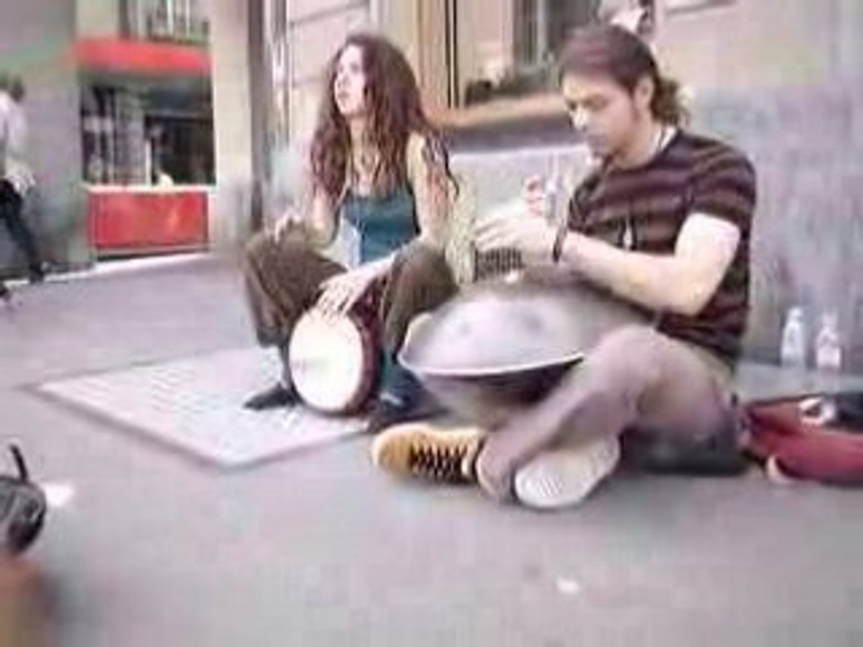 Hang und Djembe in Bern