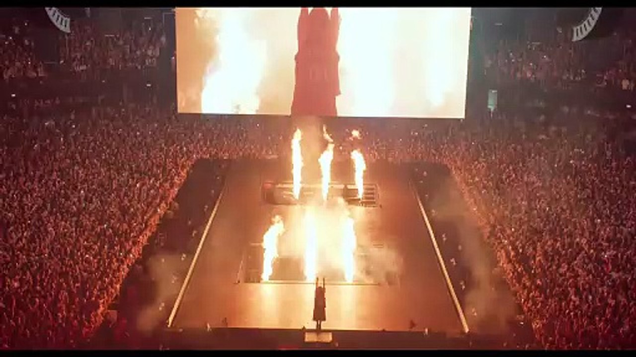 Billie Eilish - Hit Me Hard and Soft : The Tour