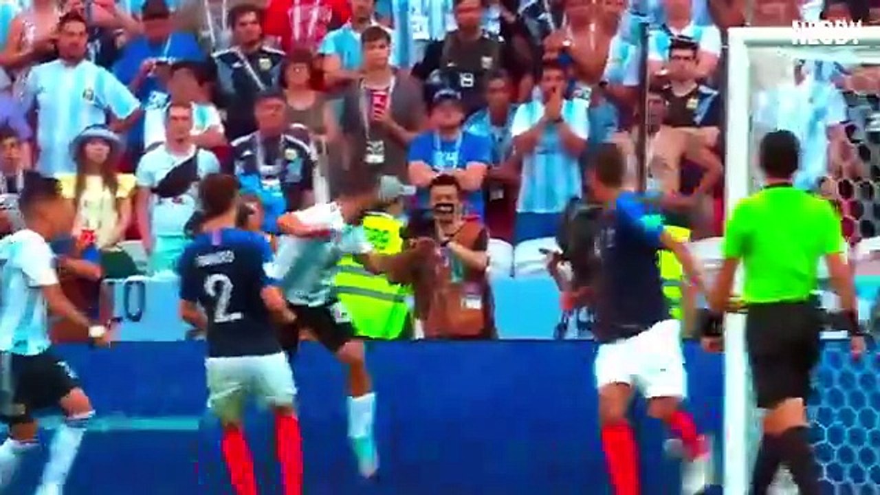 Lionel Messi - Top 10 Assists For Argentina
