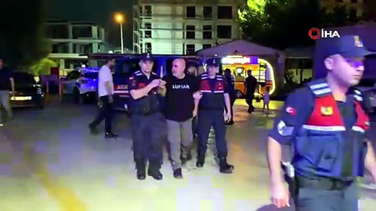 Ünlü yönetmen ve kardeşine uyuşturucu gözaltısı! Evinde özel düzenek bulundu...