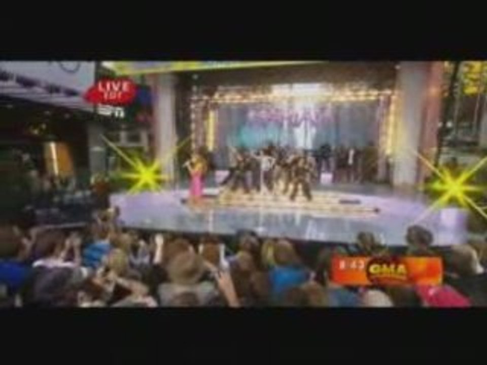 Mariah carey - i'm that chick you like (live america 2008)