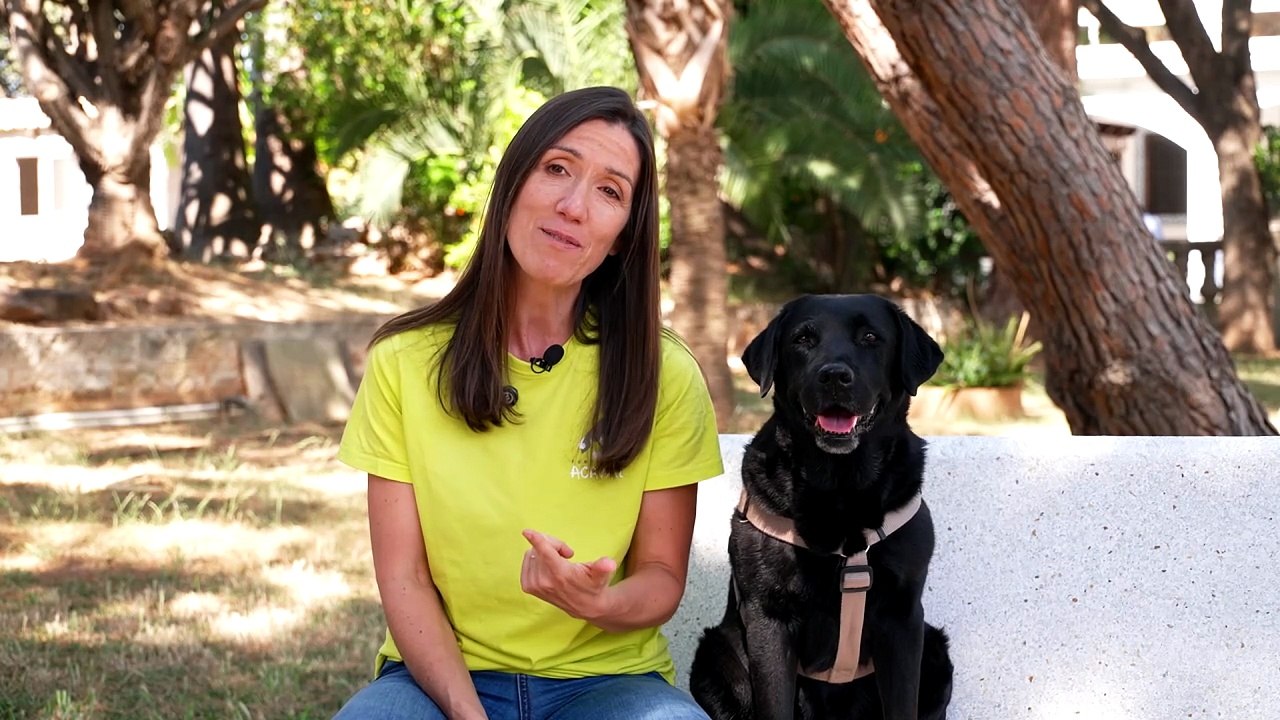 ‘La Visita del Dog-tor’, terapia asistida con perros en residencias de personas mayores
