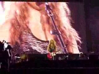 Shakira - Don't Bother (Rock In Rio Madrid)