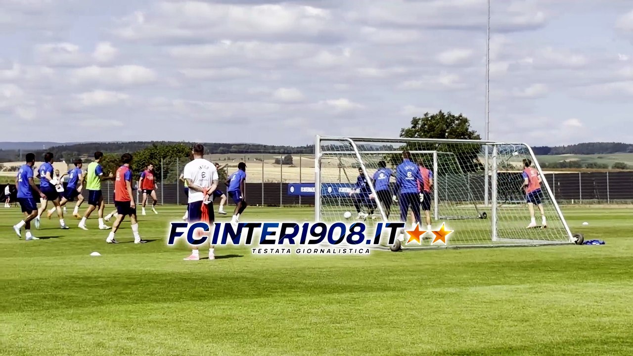 VIDEO FCIN1908 / Inter, allenamento mattutino in Germania: il gol di Esposito