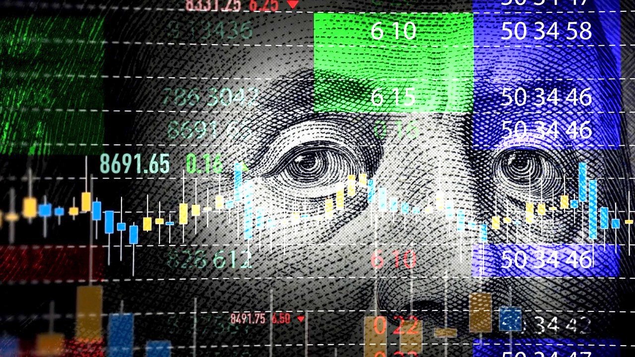 GDP Rises Above Expectations Despite Recession Fears