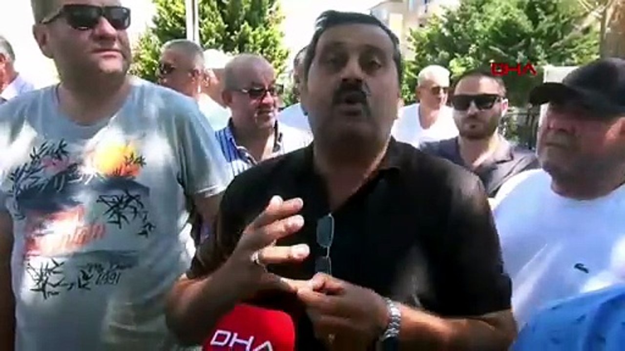 Site yönetiminin talepleri çileden çıkardı: Tekme tokat birbirlerine girdiler!