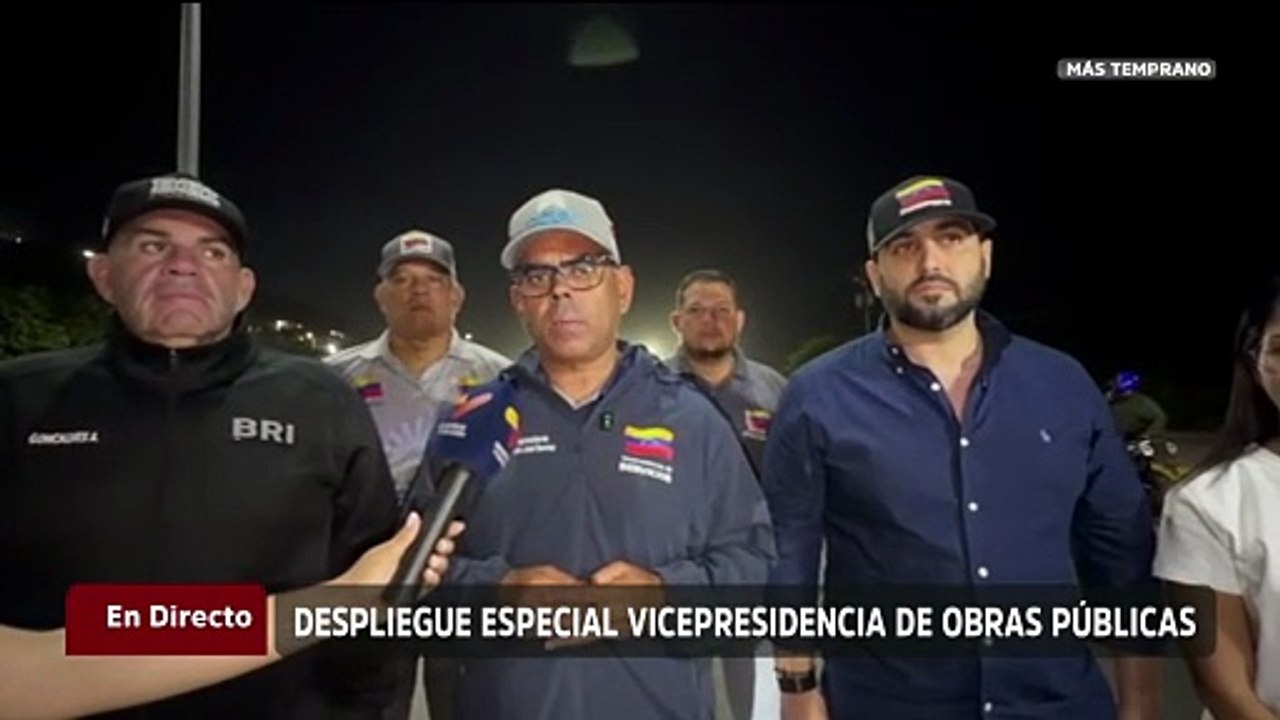 Despliegan trabajos de recuperación vial en Catia La Mar tras los eventos sísmicos
