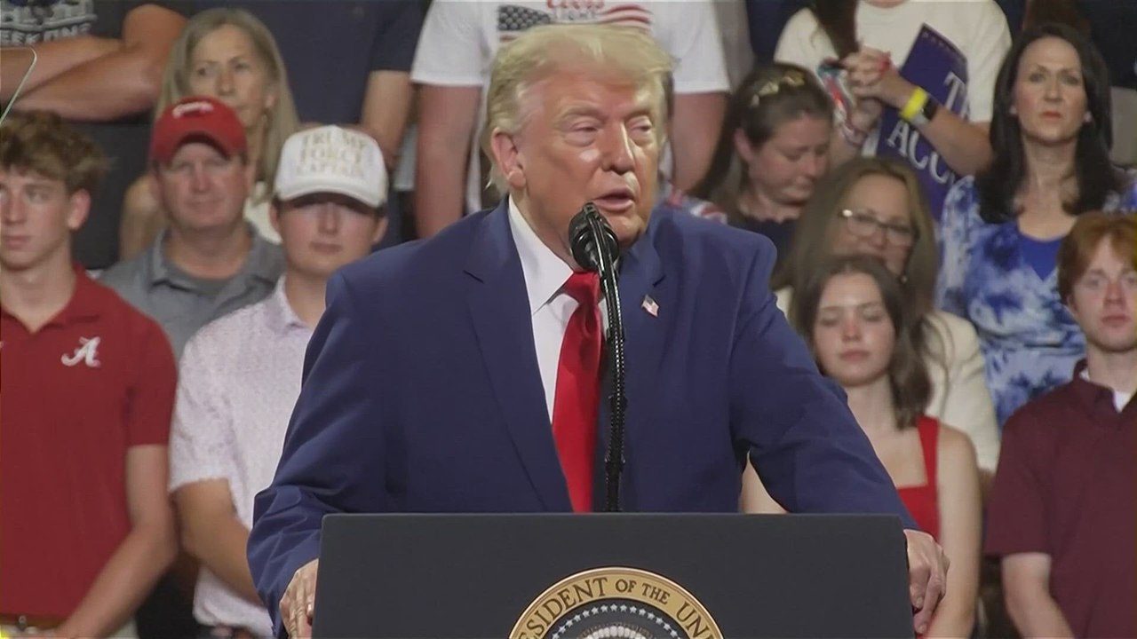 Fallen soldier’s family CRIES as TRUMP honors Lt. Tyler Feehan with touching gesture