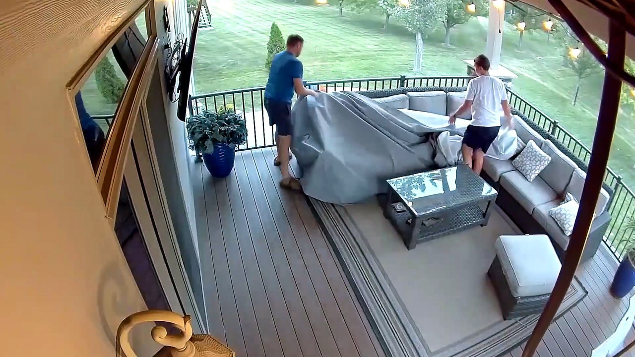 Powerful Storm Rips Outdoor TV Off Mount in Iowa, USA