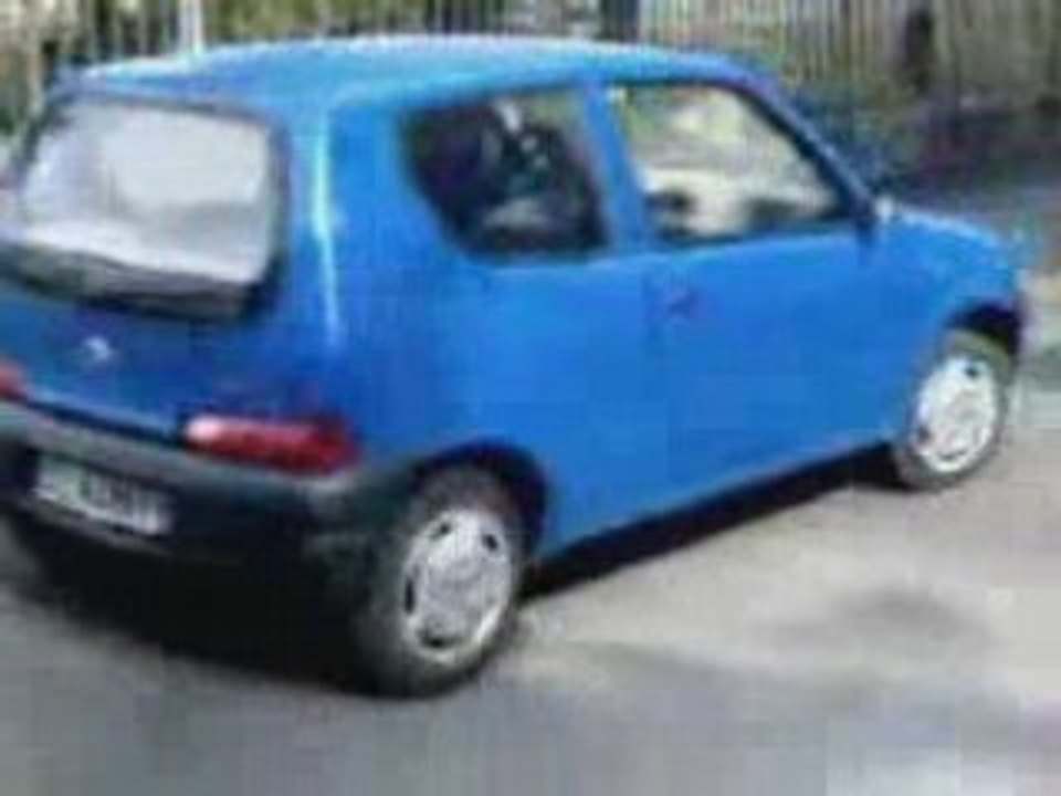 nonno parcheggia la 600