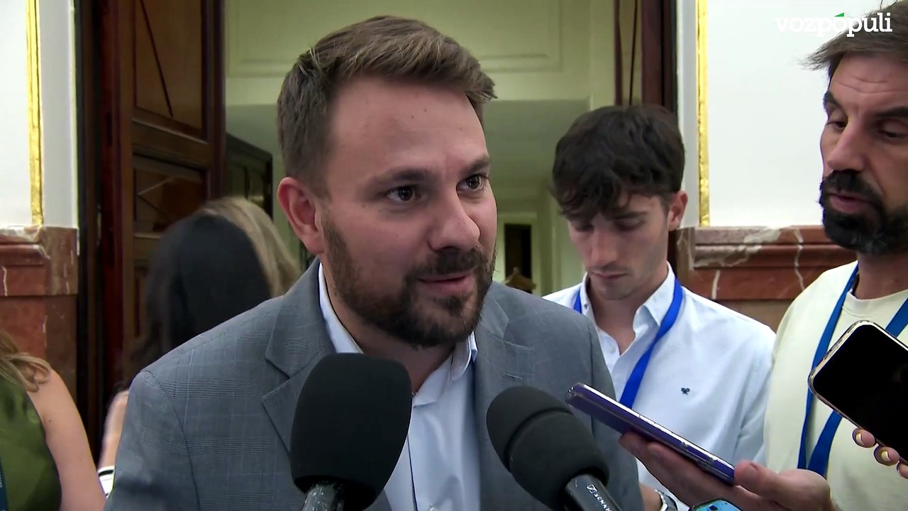 Sumar asegura que Zapatero no convence y que hay muchas incógnitas