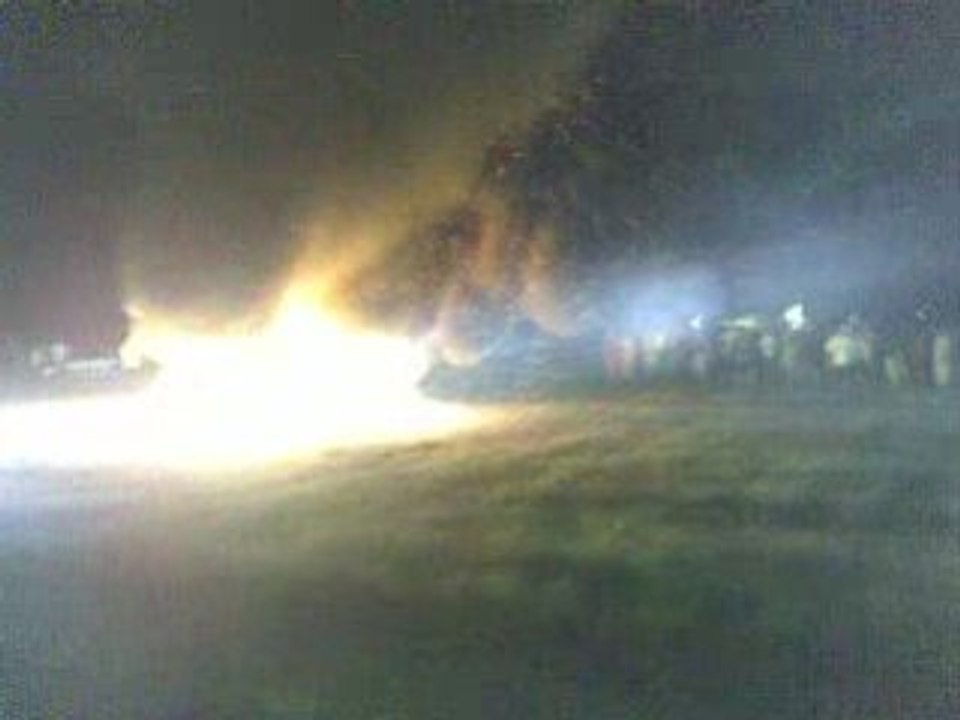 voiture en feu gti tuning international 2008