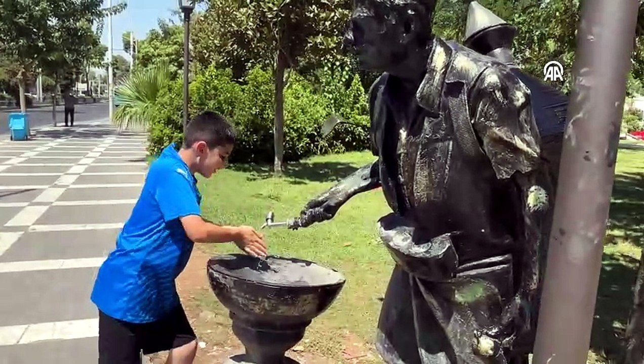 Gaziantep ve Şanlıurfa'da sıcak hava etkili oluyor