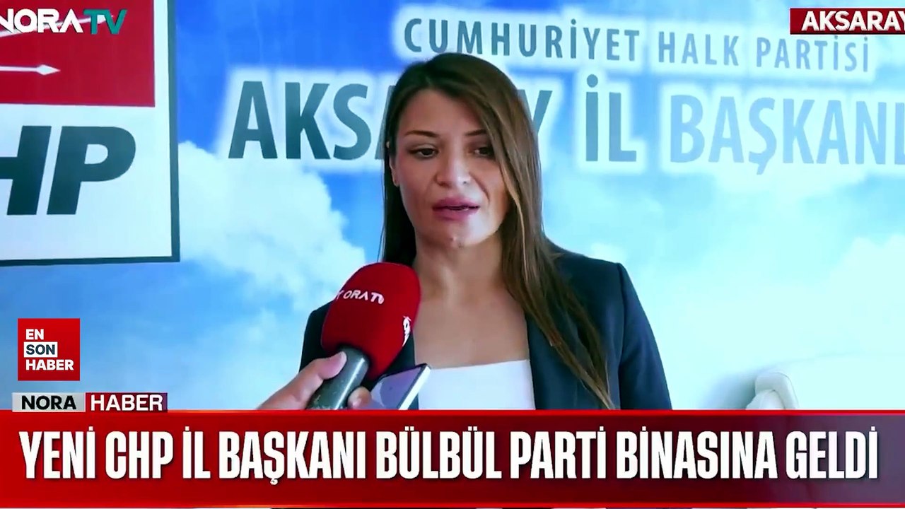 Aksaray'da boşaltılan CHP binası harabeye döndü