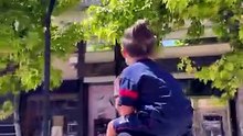 Το βίντεο της Ιωάννας Τούνη με τον Δημήτρη Σπυριδωνίδη και τον γιο της