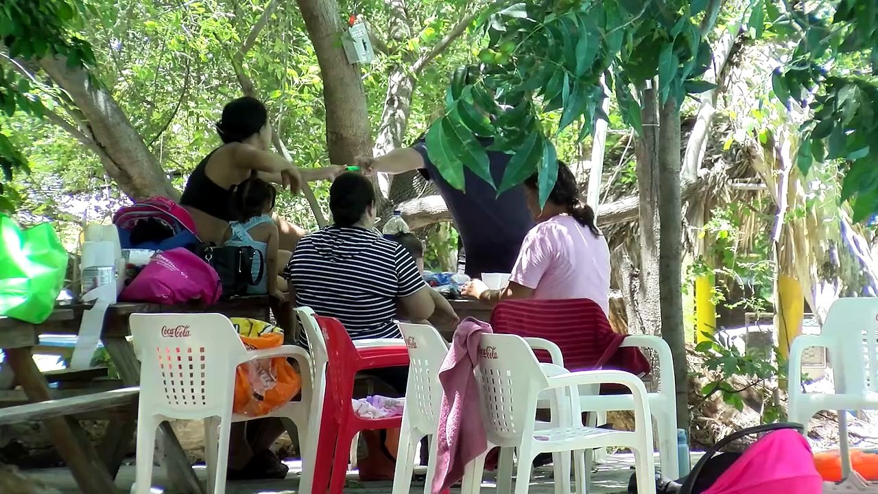 Balnearios se convierten en el refugio contra el calor