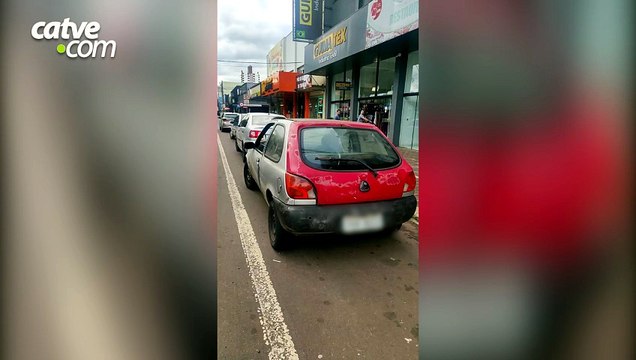 Motorista sem CNH é abordado com carro que acumula mais de R$ 34 mil em débitos em Cascavel