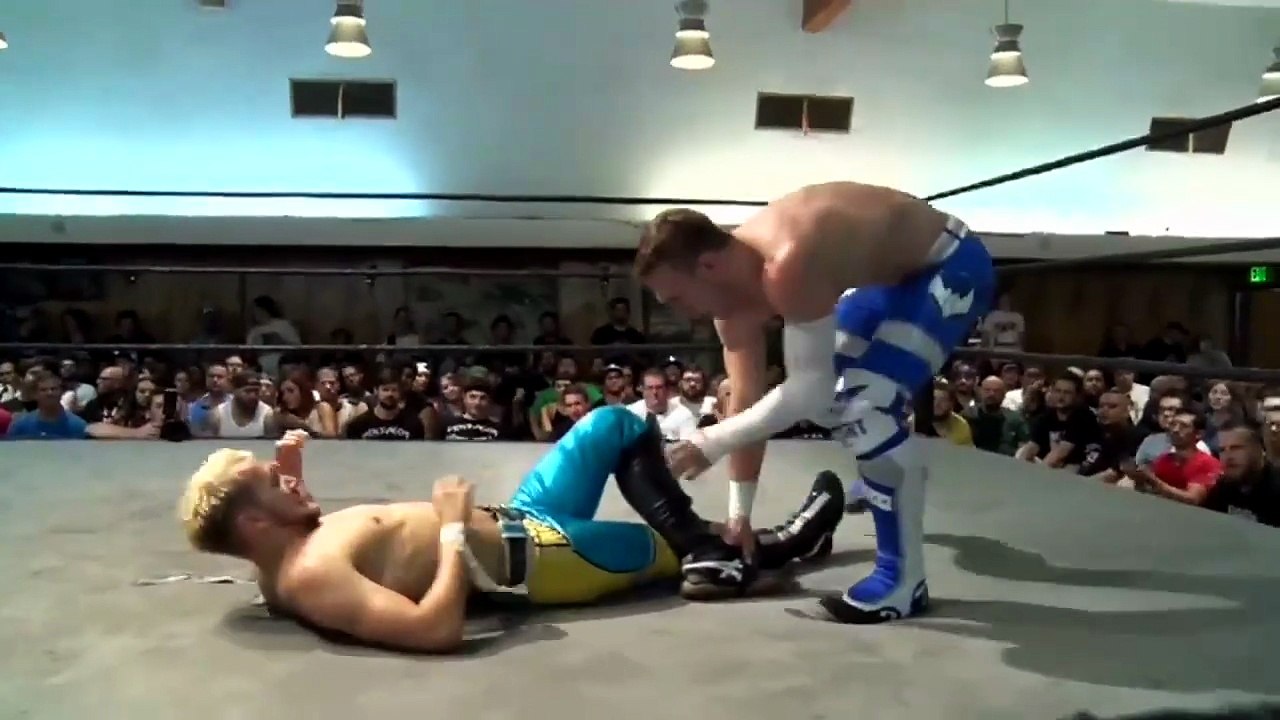 [PWG] Mark Andrews vs. Will Ospreay (8/28/2015)