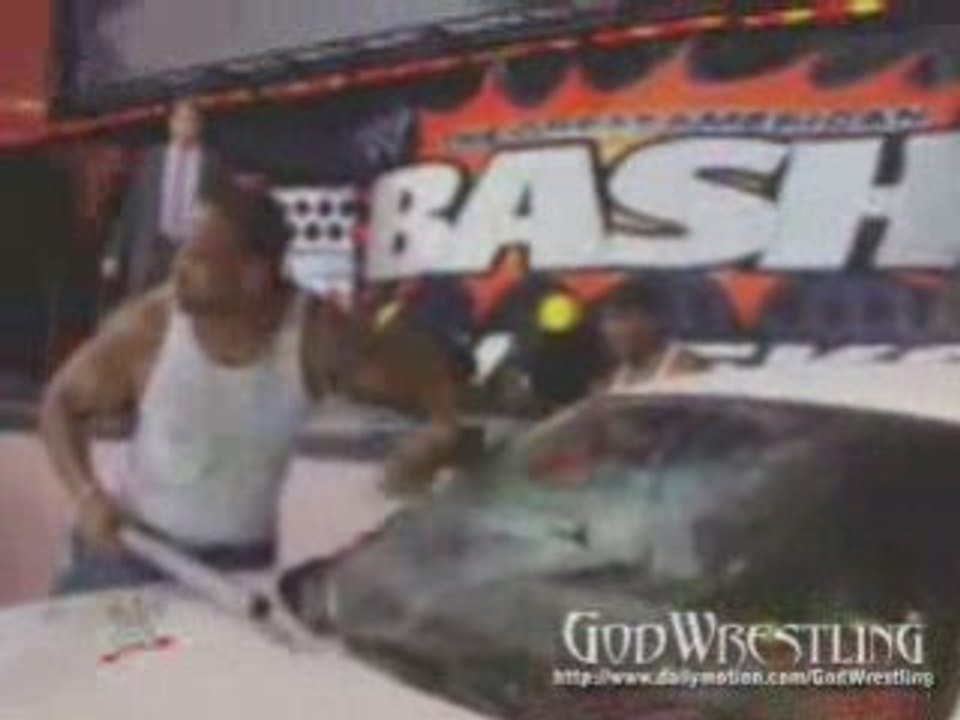 John Cena & Cryme Tyme destroy JBL’s limo 07/07/08