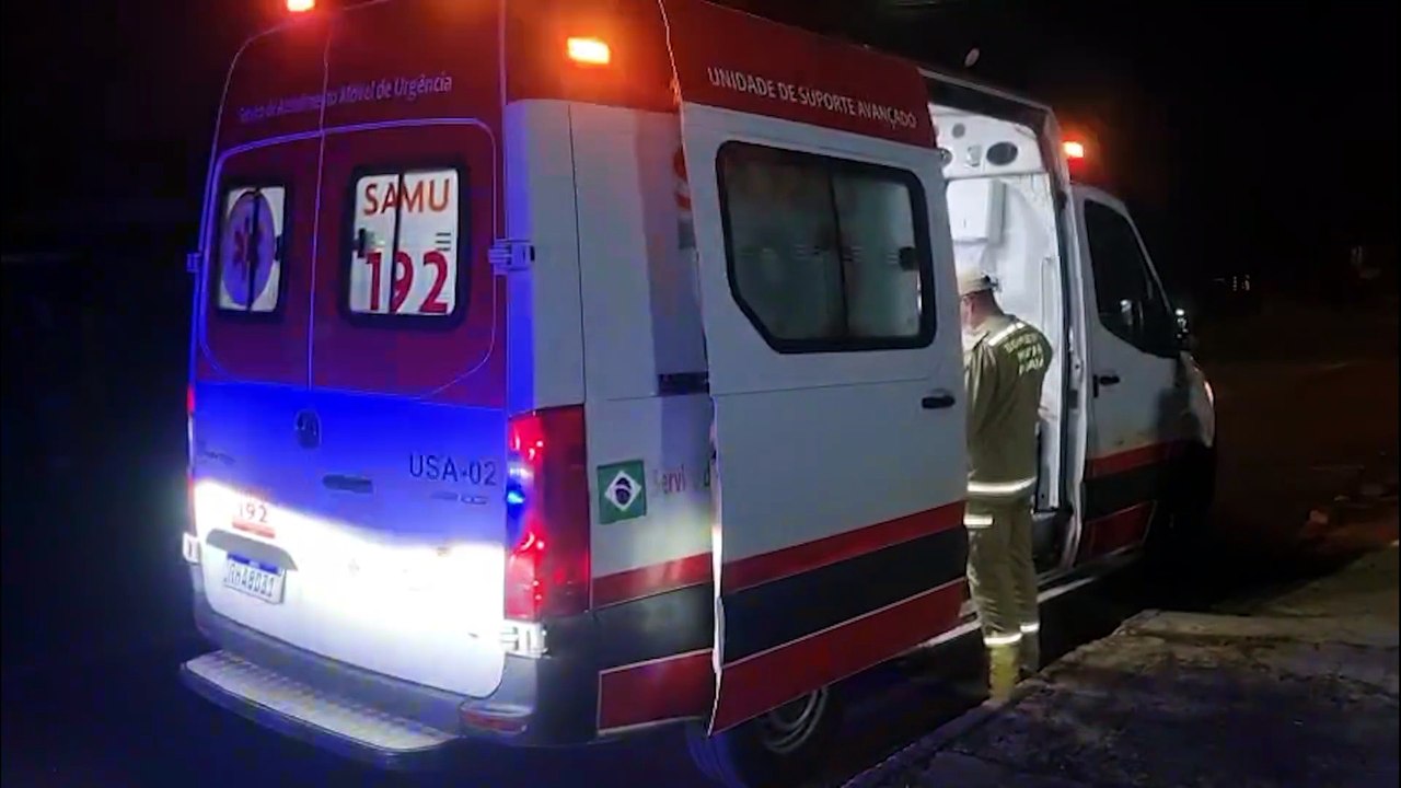 Equipes do Samu e Siate atendem homem com lesão na cabeça no Bairro Morumbi