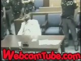 Moron Fakes a Heart Attack to Attempt a Mistrial