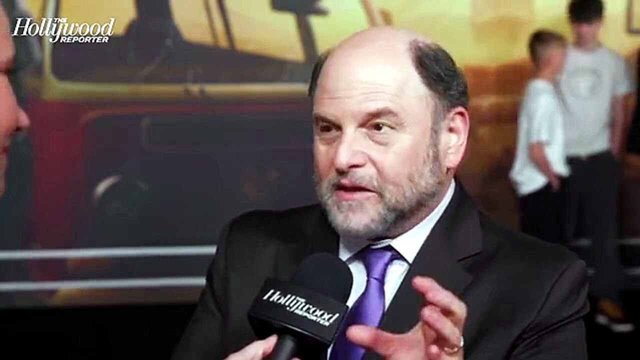 Jason Alexander on Helping Millie Bobby Brown's Character in 'The Electric State' | THR Video [Full Movie]