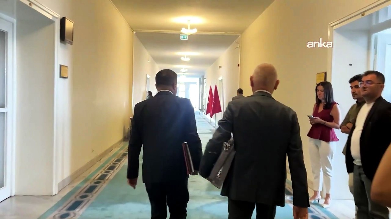 Yeni partinin kuruluş dilekçesi İçişleri Bakanlığı’na götürülüyor