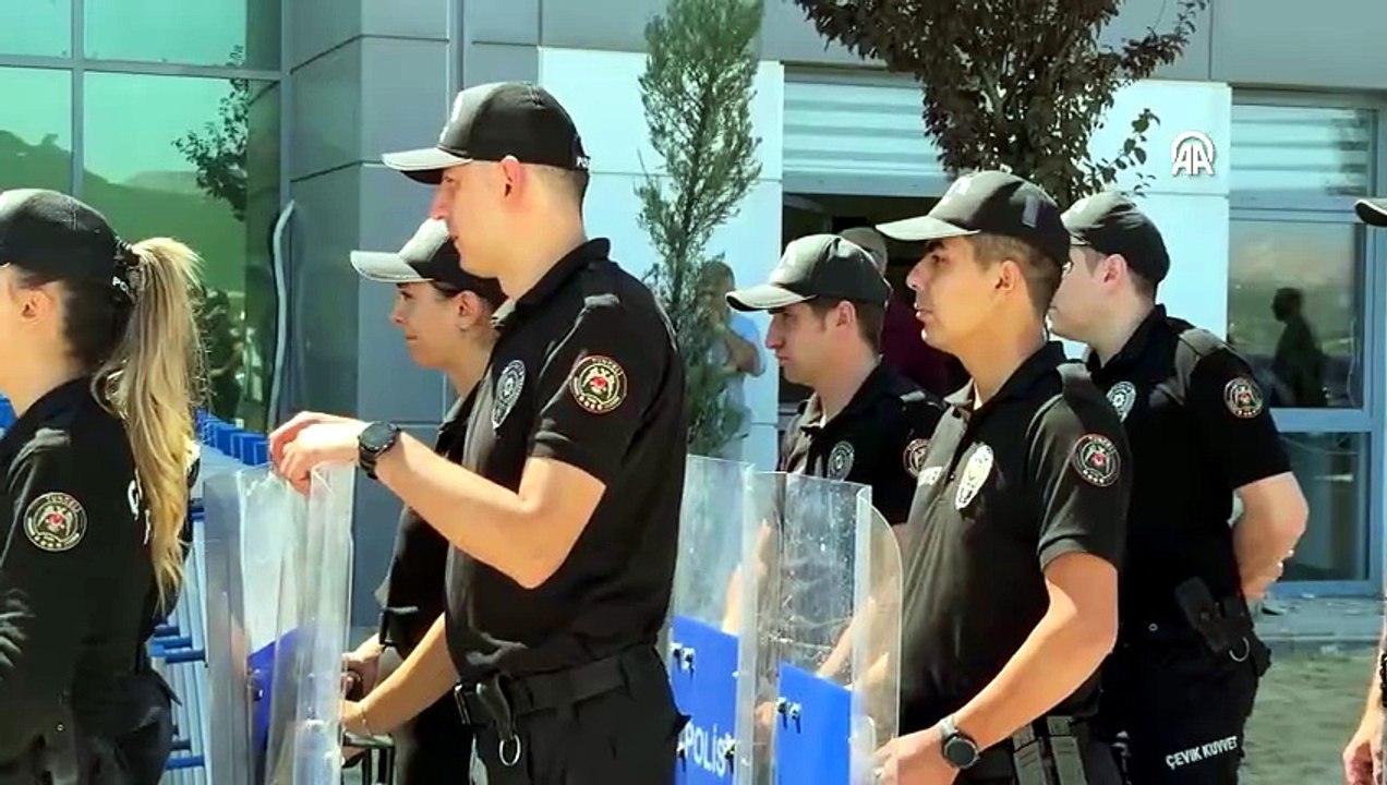 Gülistan Doku soruşturmasında gözaltına alınan eski Vali Sonel'in eşi ile 2 şüpheli adliyede