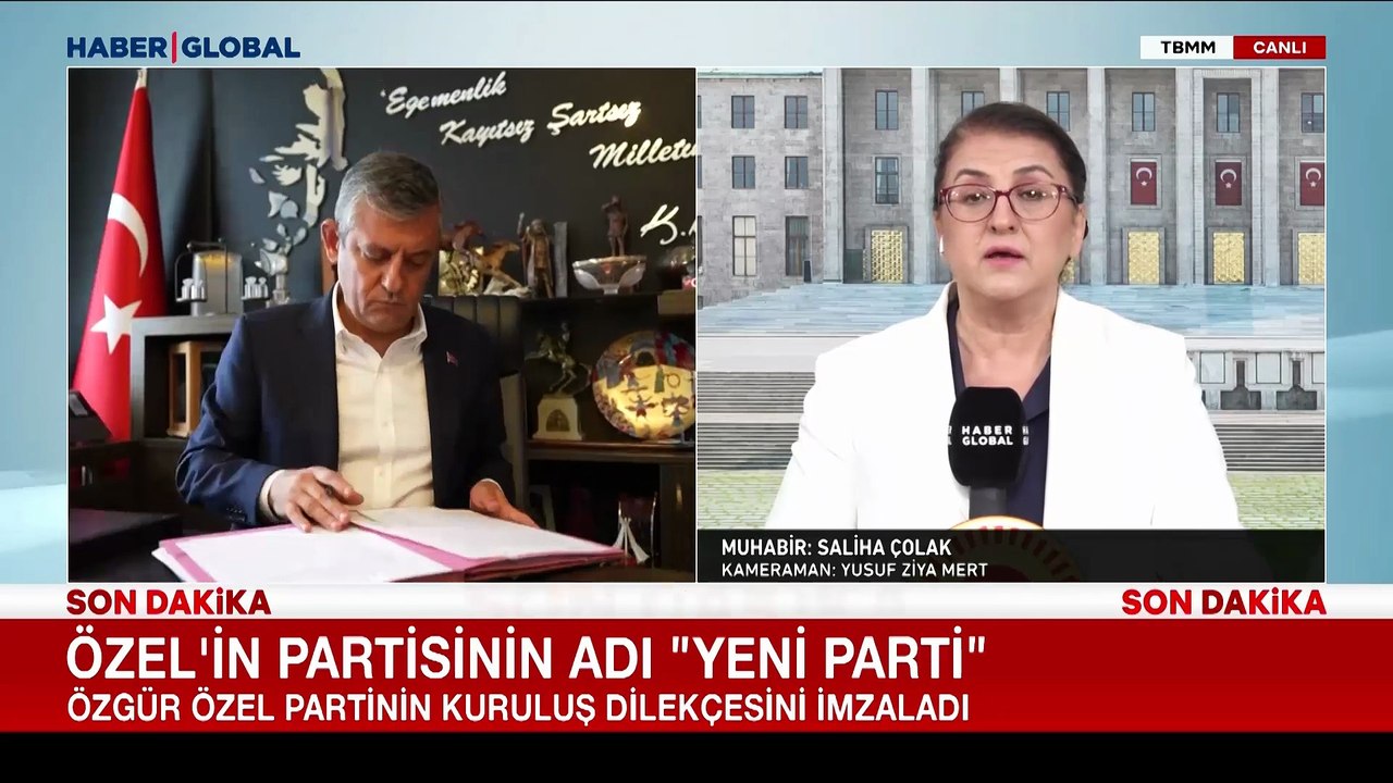 Özgür Özel Yeni Parti’nin kuruluş dilekçesini imzaladı