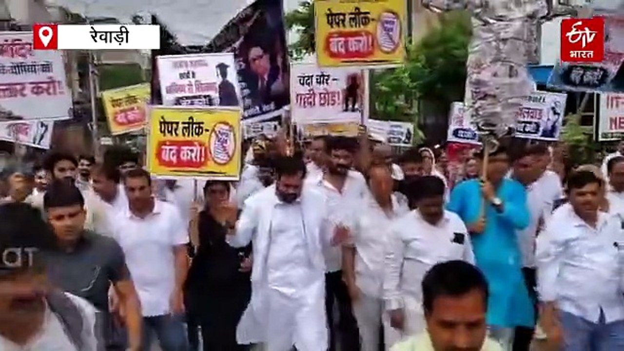 हरियाणा में छात्रों के समर्थन में सड़कों पर उतरे विपक्षी दल, लाठीचार्ज के विरोध में इनेलो-इनसो और कांग्रेस का प्रदर्शन