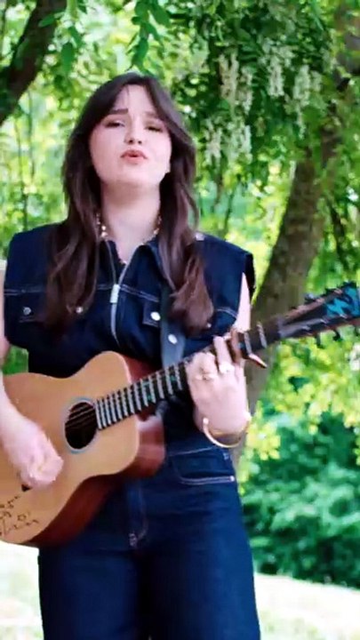 La jeune révélation Lily Campa (Star Academy) annonce sa signature avec le label Barclay
