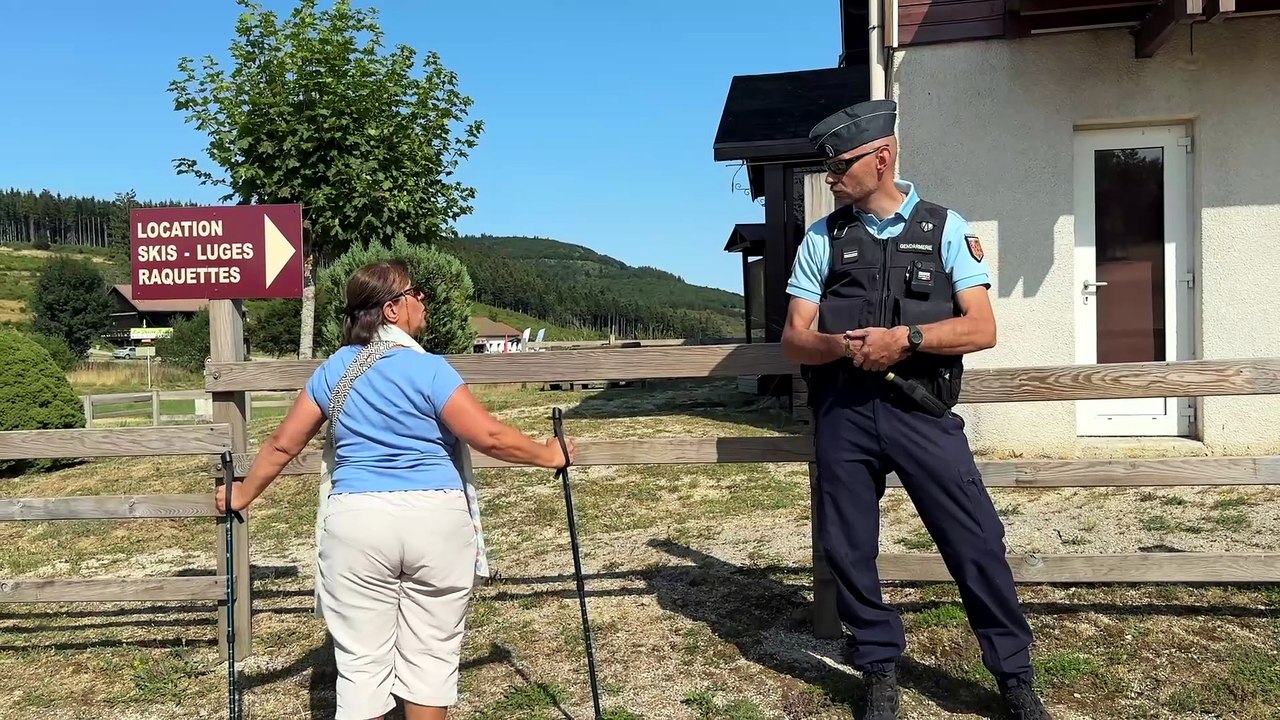 Dans le Pilat, les gendarmes patrouillent pour prévenir les feux de forêt