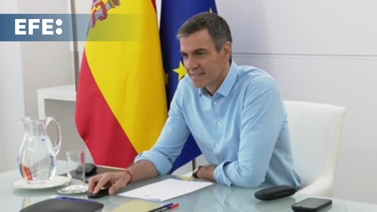 Sánchez preside una reunión del Comité Estatal de Emergencias para evaluar los incendios