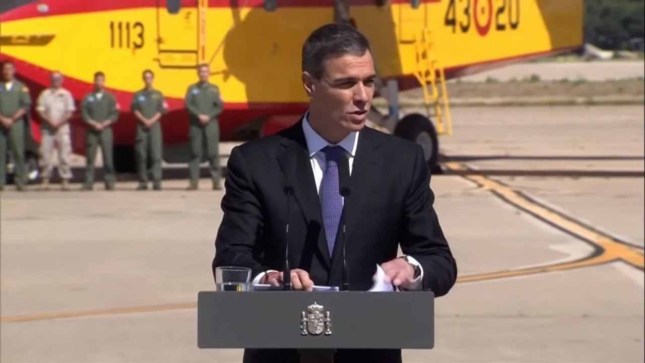 Sánchez presumió del «mayor despliegue antiincendios» sólo 2 meses antes de rogar 4 hidroaviones a la UE