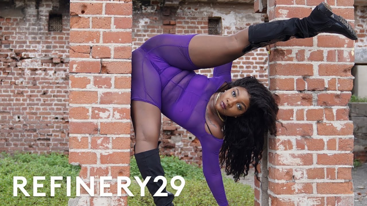 How Jamaican Dancehall Queens Twerk For A Living | Style Out There | Refinery29