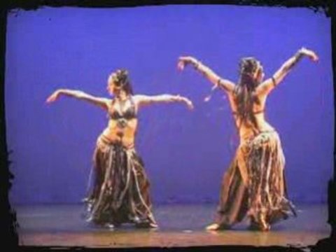 Nadyka Tribal fusion Paris avec Rachel Brice et Mardi Love