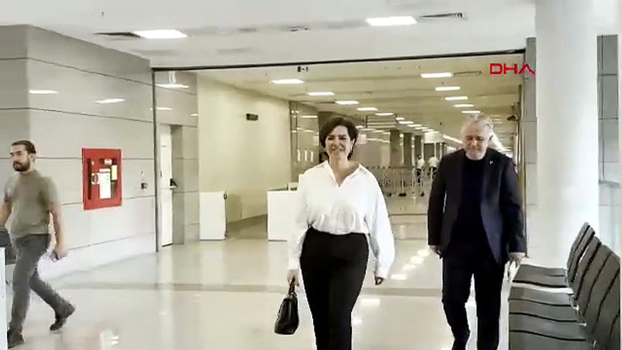 Haluk’un lakayıt tavırlarını söylemek şimdi mi aklına geldi? Özlem Gürses de Ahbap’ını sattı