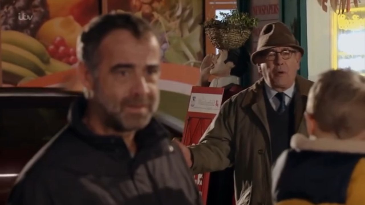 Corrie Sally Kevin Sophie & Eileen vs Jenny Bradley 5th February 2016