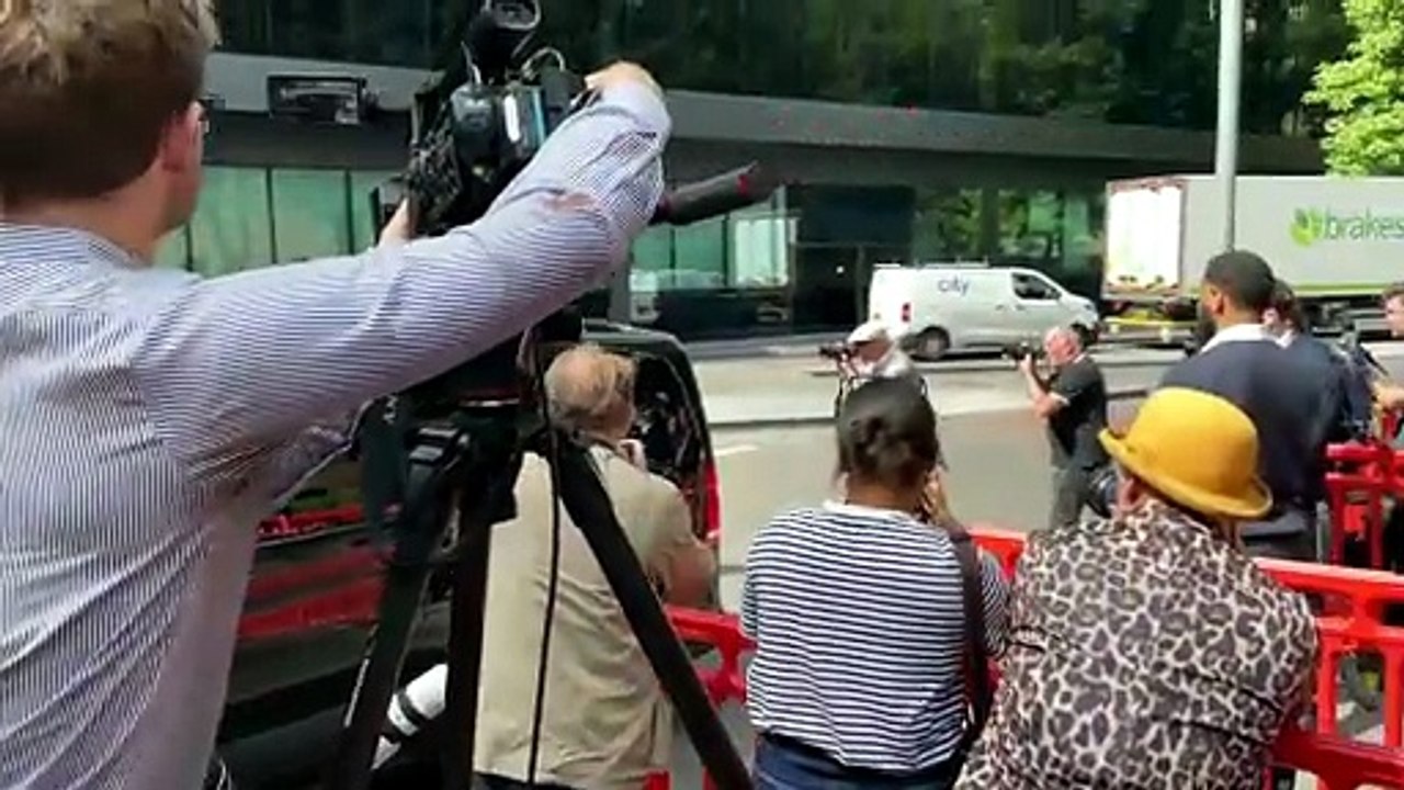 Chris Brown arrives at London court for ‘bottle attack’ hearing
