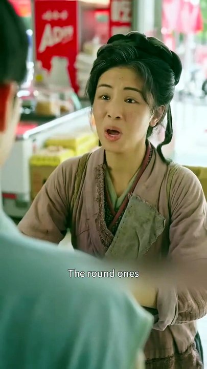 An Extra on Set Supports an Ancient Family-💔   Emotional Drama English Subtitles