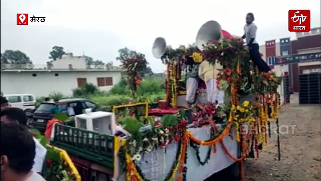 मेरठ के परीक्षितगढ़ में हादसा: जगन्नाथ रथ यात्रा में उतरा करंट, 1 की मौत, 10 श्रद्धालु झुलसे