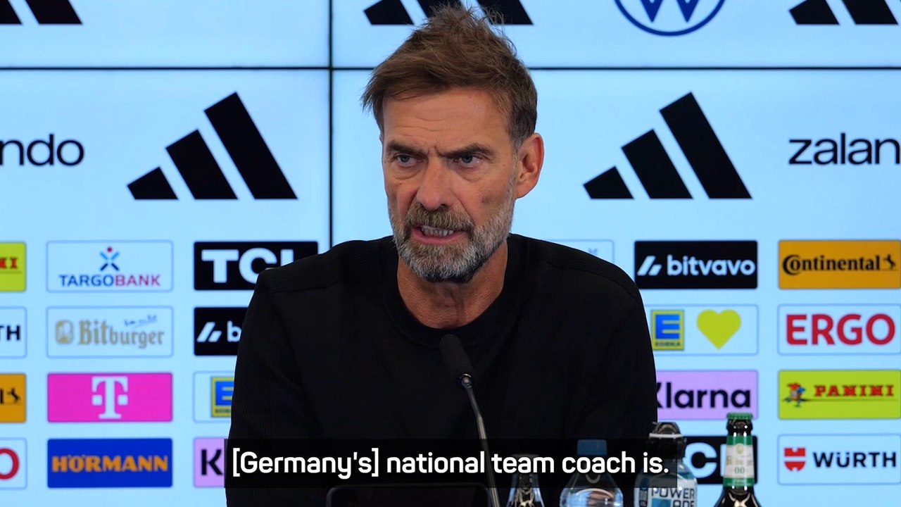 Jürgen Klopp gibt sein Debüt als deutscher Nationaltrainer mit einer Drohung