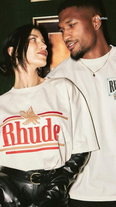 Nicole Williams English Made Larry English Wait 2 Months for a First Date