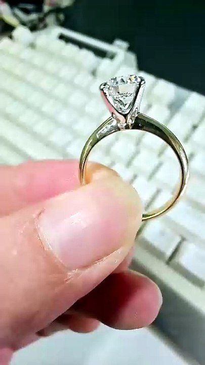 😱 The Luxury Engagement Ring Everyone Stops Scrolling For! 💎 55% OFF