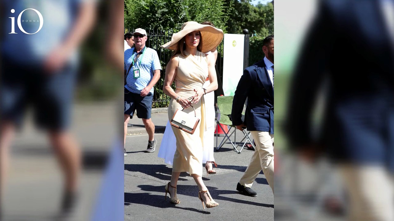 Tanti auguri Jennifer Lopez! Ecco perchè a 57 anni è una regina di stile anche in fatto di scarpe