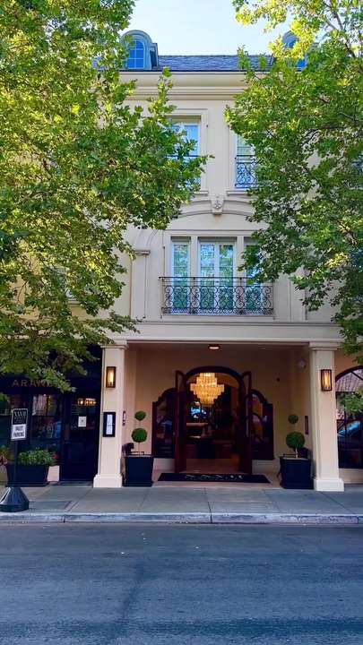 27 North Healdsburg Hotel Review