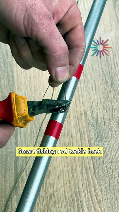 DIY fishing rod upgrade hack 🎣🔧
