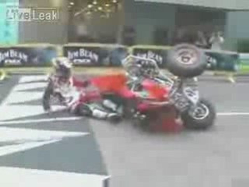 saut quad perd roue arriere